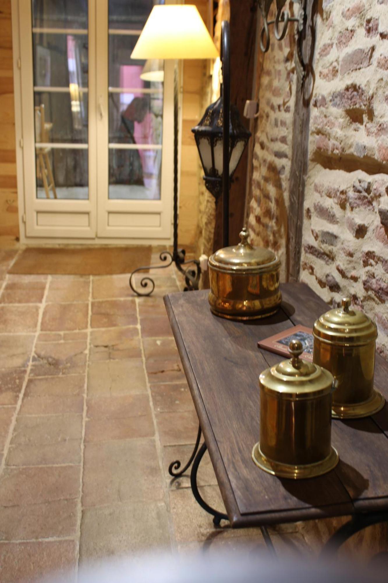 Bed and Breakfast Ombre Rose Le Fousseret Exterior foto