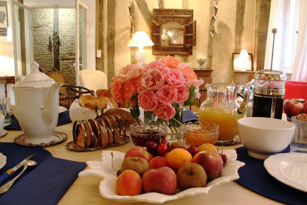 Bed and Breakfast Ombre Rose Le Fousseret Exterior foto